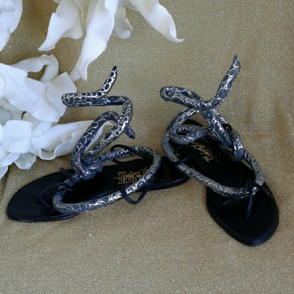 FRANKIE AND BABY BEVERLEY FELDMAN DESIGNER SANDALS - Picture 3 of 5